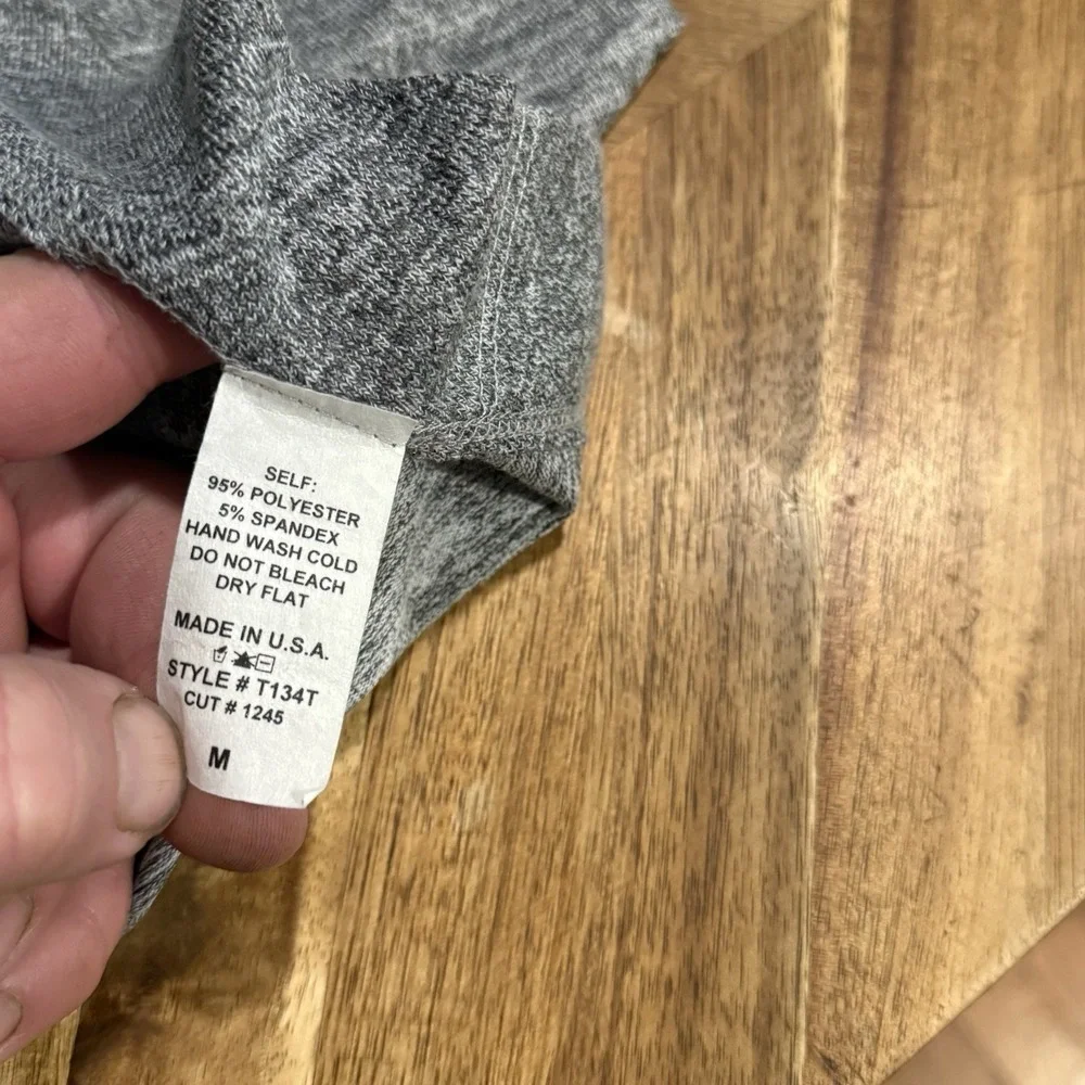 Inoah Sweater Cowl Neck Fine Art Cat Graphic Poncho Women's Medium - Picture 4 of 7